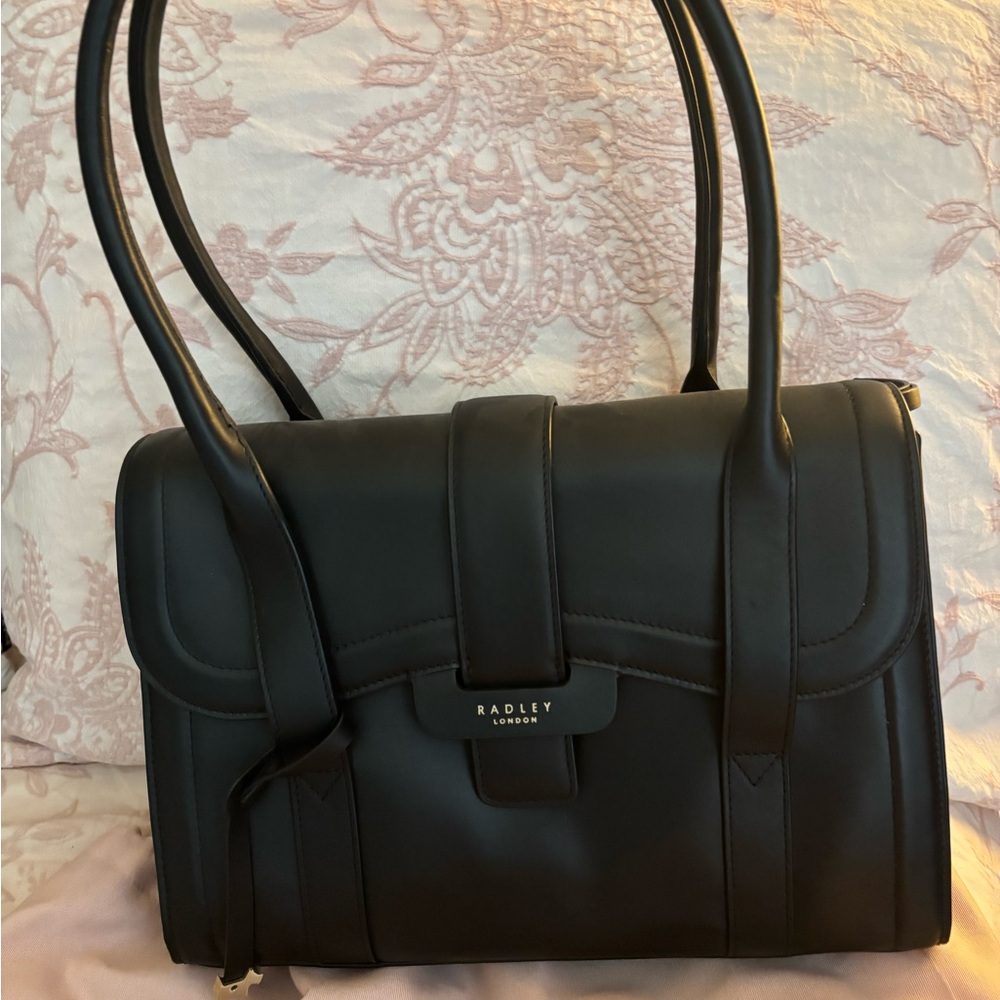 Radley London beautiful Black Leather Handbag